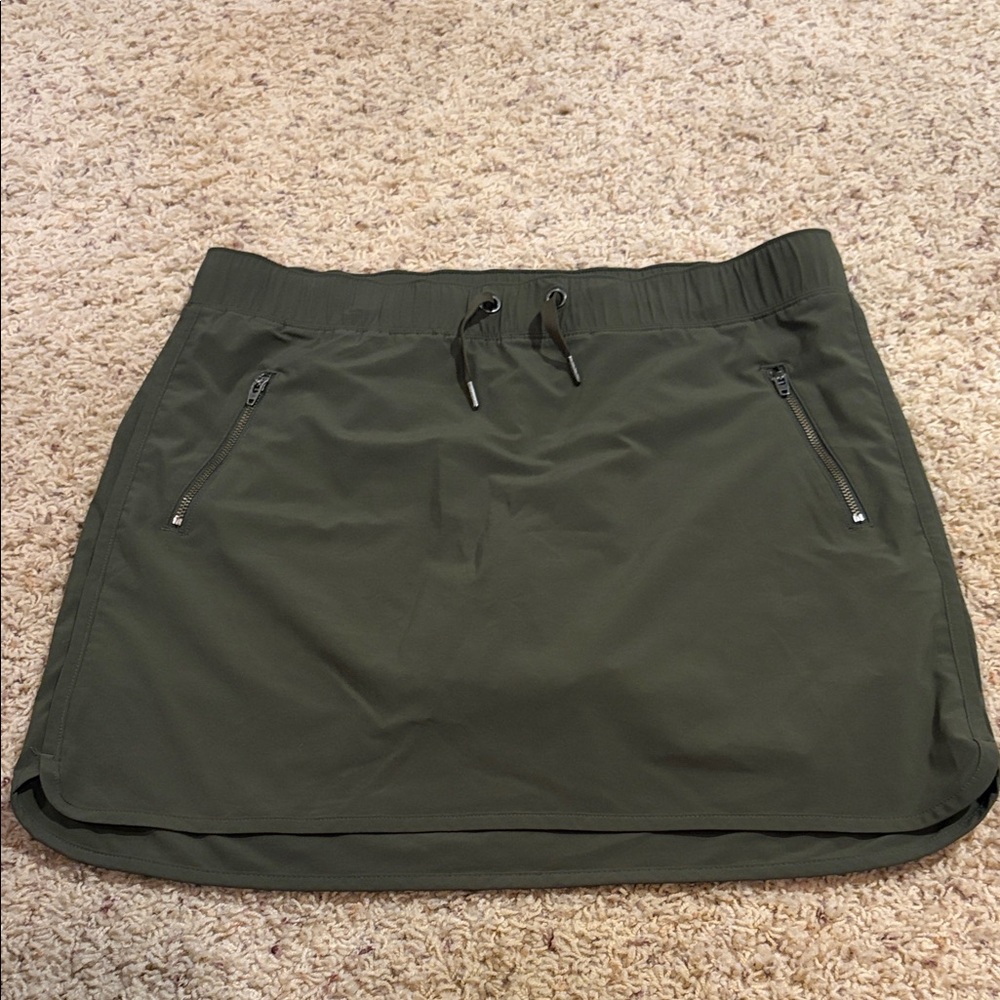 Athleta Olive Green Skort with Functional Pockets